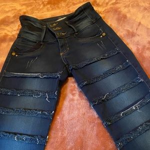 UUYI!❤ NEW-Columbian butt lift Jean's 26